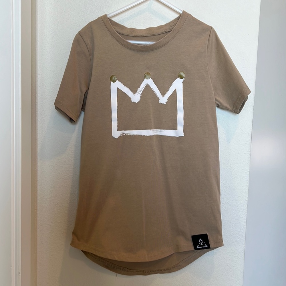 COPY - NWOT Trilogy Design Co. Crown Shirt 👑
